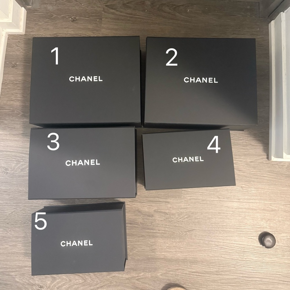 Box 3 chanel storage box (medium)